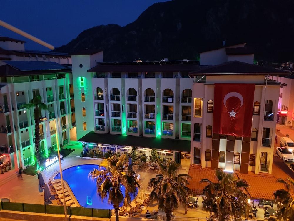 Hotel Kent Studyo İcmeler Εξωτερικό φωτογραφία