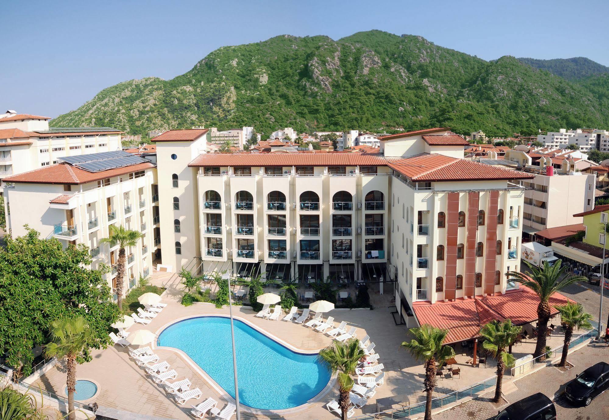 Hotel Kent Studyo İcmeler Εξωτερικό φωτογραφία